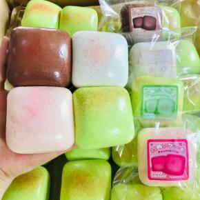 PU Square Cake Squishy 