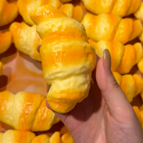 PU Croissant Squishy